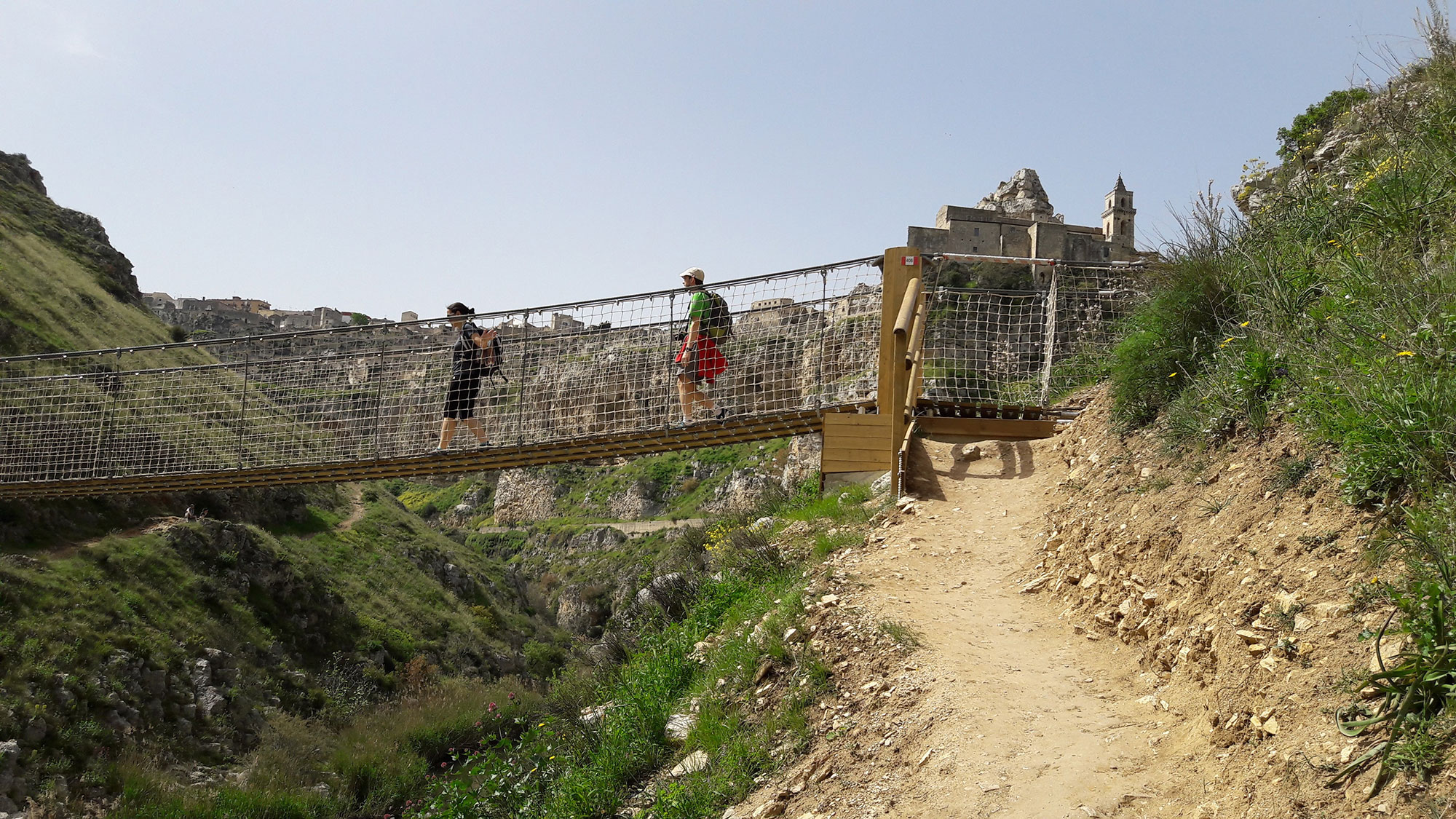 Ponte Tibetano a Matera - Escursione dai Sassi alla Murgia